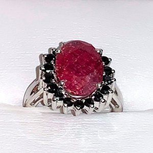 Sterling Silver Ring with Ruby and black Onyx - S9